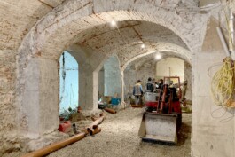 Baustelle im historischen Gewölbe im Landhaus Linz in Oberösterreich geplant von Architekt Stummer 