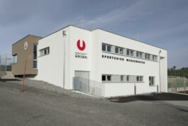 Sportzentrum in Meggenhofen in Oberösterreich geplant von Architekt Stummer 