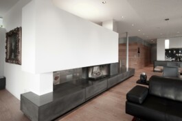 Innenraum einer Villa geplant von Architekt Stummer 