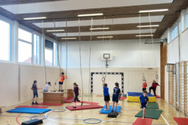 Turnsaal der Volksschule Rohr von innen