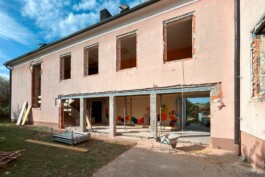 Baustelle der Volksschule Meggenhofen während der Generalsanierung 