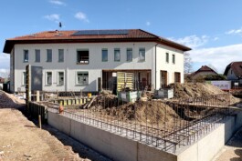 Baustelle außen der Neustrukturierung vom Gemeindeamt mit Neubau vom Gemeindesaal in Hinzenbach 